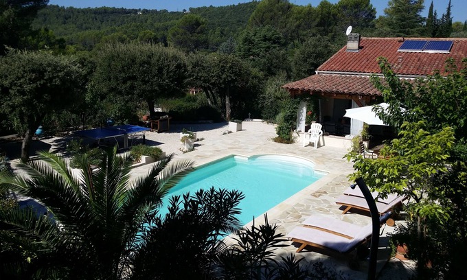 Taradeau Villa | Tranquil Villa with Pool & Lush Garden near Village Center