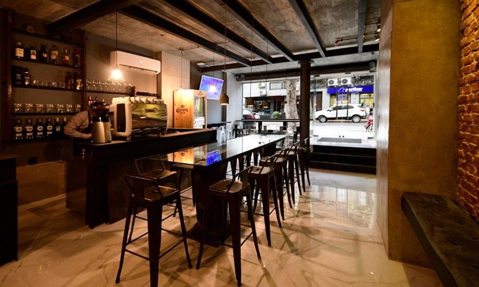 Centro Hotel | Luxury Quijano Hotel Suites with Hot Tub & Dining Options