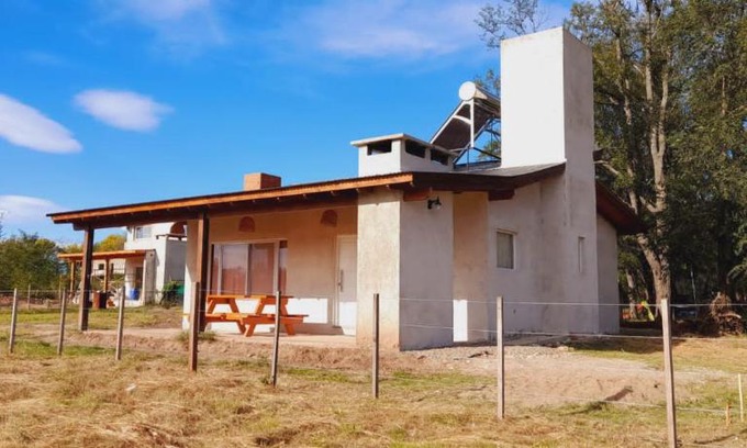 Los Reartes House | Quimey VCP: Guest Rated 10/10 & Pet-Friendly Retreat