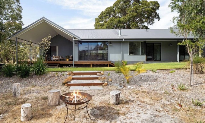 Quindalup House | Lot 104 - Exclusive Escapes with Family-Friendly Amenities