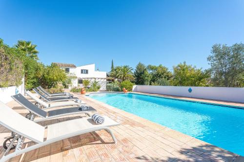 Olhao Villa | Seaside Oasis at Quinta da Alfazema - Family-Friendly Retreat