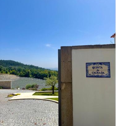 Moure House | Quinta da Cachada: Oceanfront Oasis with Pool & Spa