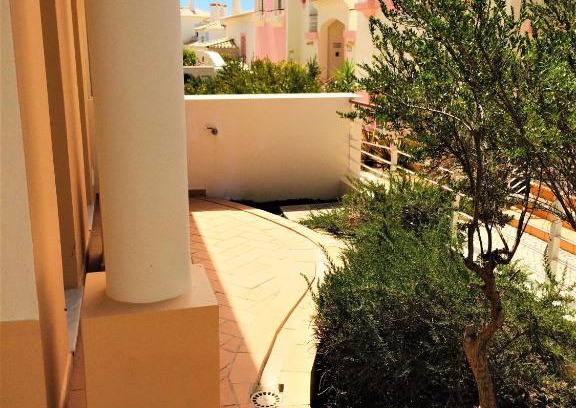 Budens House | Idyllic Quinta da Encosta Velha with Ocean View & Private Pool