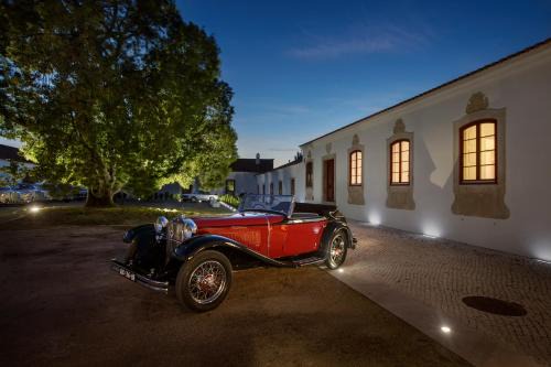 Azambuja House | Discover Quinta da Lapa: Pet-Friendly with Top Amenities!