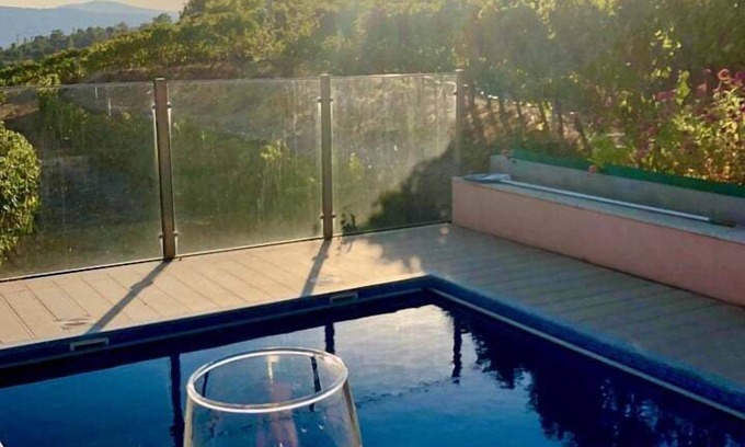 Casas Novas Apartment | Explore Quinta da Penada: Family-Friendly Vineyard Retreat
