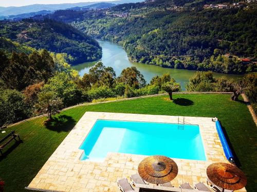 Cinfaes House | Delightful Quinta das Tílias in the Scenic Douro Valley