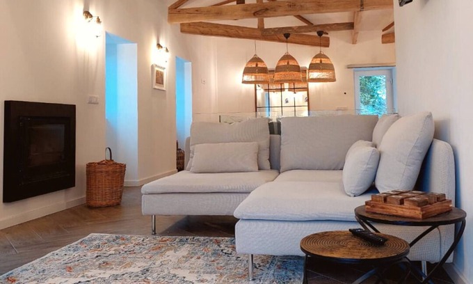Cossourado e Linhares Other | Discover Quinta de Charme: Ideal Retreat Near Scenic Beaches