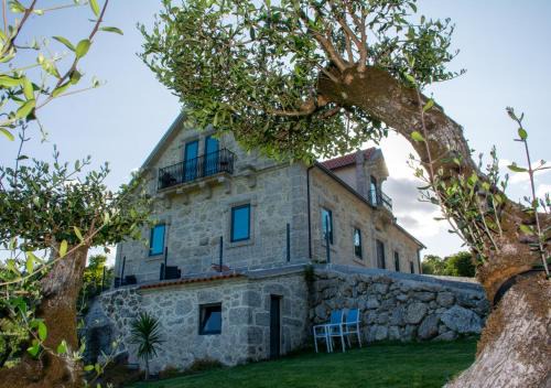 Rossas House | Quinta do Bairro: Oceanfront Retreat with Pet-Friendly Perks