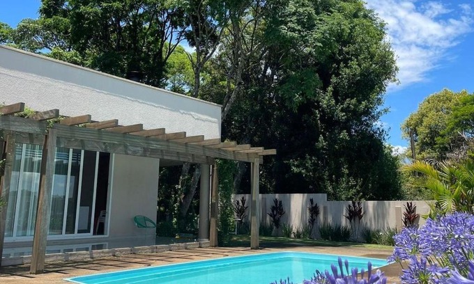 Trevo House | Tranquil Oceanfront Retreat at Quinta do Trevo Hotel