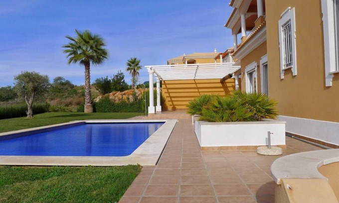 Castro Marim Villa | Guest Rated 10/10: Quinta do Vale Villa with Pool & Golf
