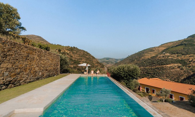 Peso da Regua Hotel | Unforgettable Stay at Quinta Dona Matilde with Pool & Breakfast