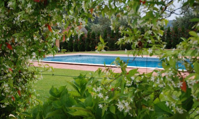 Ourem House | Quinta dos Moinhos: Pet-Friendly Retreat with Private Pool