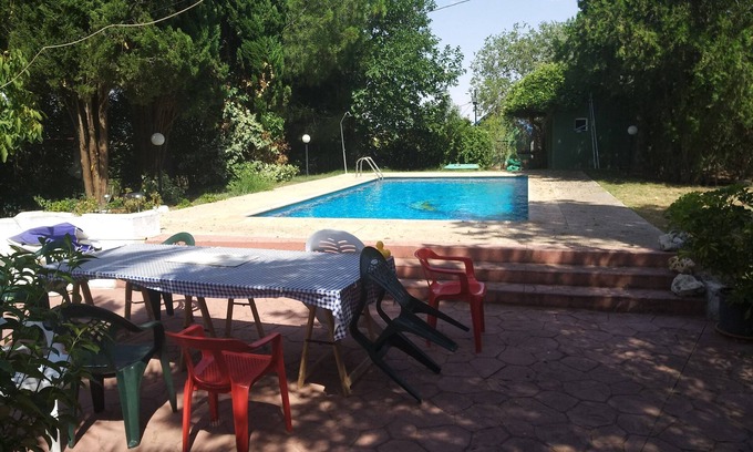 Batres House | Quinta La Alpujarra: Relaxing Retreat with Ocean Views