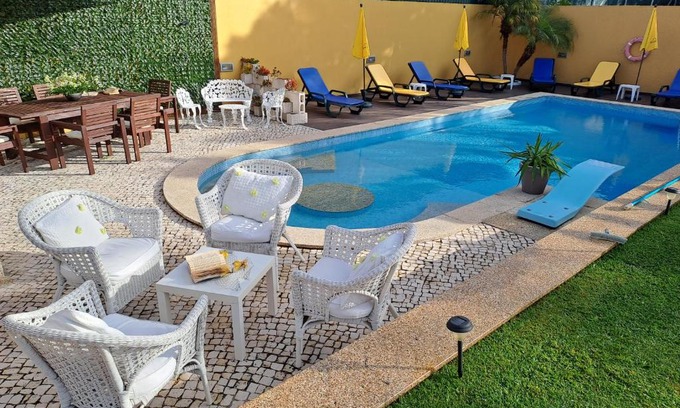 Aradas House | Discover Quinta Salinas - Puro Prazer with Ocean Views