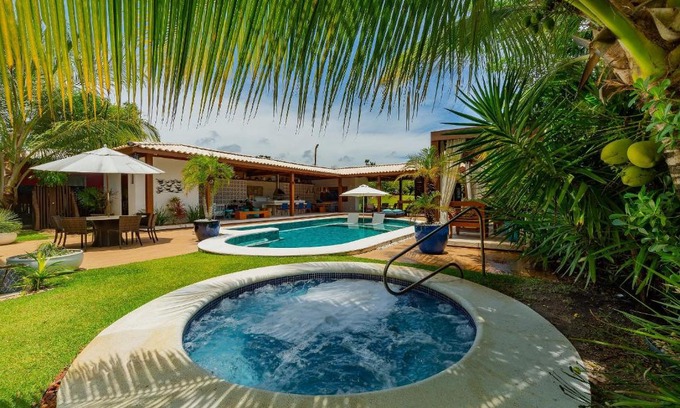 Sauipe House | Relax at Quintas de Sauípe - Casa J14 with Pool & Breakfast