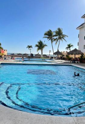 Quintas del Mar House | Relax at Quintas del Mar Mazatlán with Oceanfront Views
