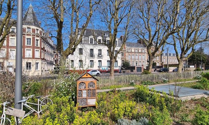Dieppe Apartment | Inviting Oceanfront Apartment in the Heart of Dieppe