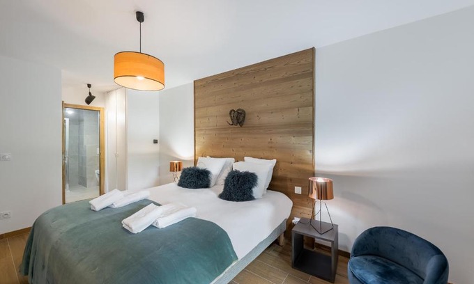 Chatel Apartment | Quintessence Apt B101: Family-Friendly 4-Star Getaway