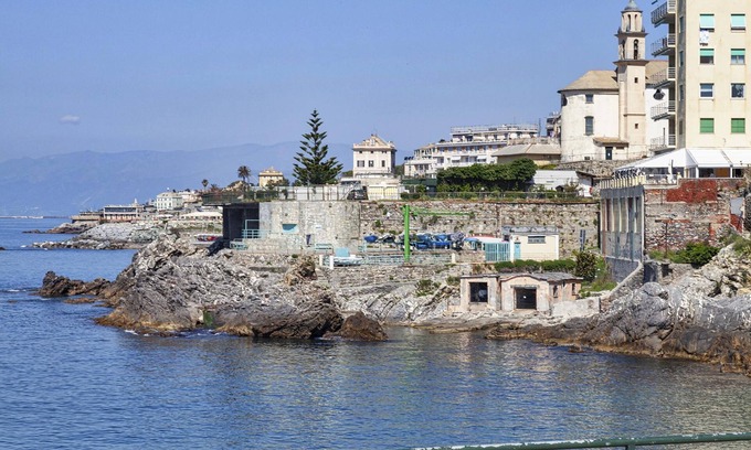 Nervi Apartment | Quinto Seaview Apartment: Family-Friendly with Breakfast Included