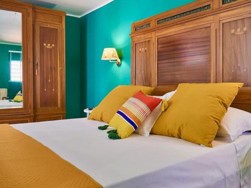 Capo d'Orlando Bed & Breakfast | Discover Qurchiti: 4-Star Stay with Family-Friendly Perks