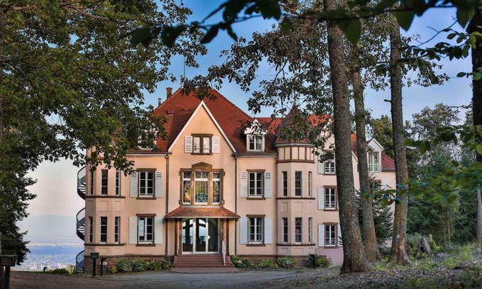 Trois-Epis House | Group Getaway at Régina - Perfect for Up to 10 Guests