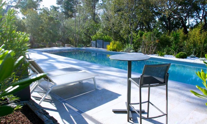 Pinarellu Apartment | Inviting Résidence Terre et Mer with Pool and Ocean Views