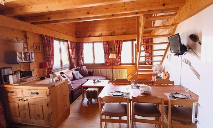 Champoussin Apartment | Pet-Friendly Stay at Résid. La Bruyère 18 - Guest Rated 9.2