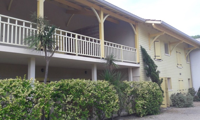 Biscarrosse Plage Apartment | Explore Résidence la Goyave: Oceanfront Bliss & Spa Retreat