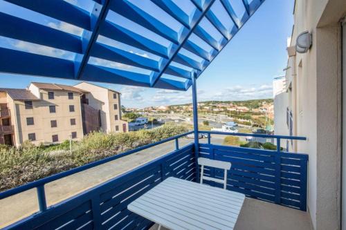 Lacanau-Ocean Apartment | Pet-Friendly Résidence Bleu Marine with Pool & Family Amenities