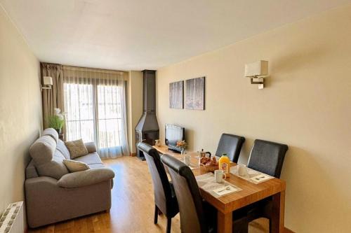 Bourg-Madame Apartment | Family-Friendly Résidence CERDANYA: Pet-Friendly Retreat