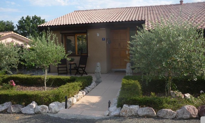 Lombez Villa | Family-Friendly Villa at Résidence Chateau de Barbet