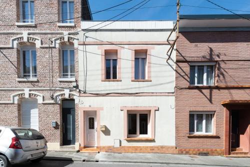 Saint-Quentin Apartment | Résidence de l'Industrie
