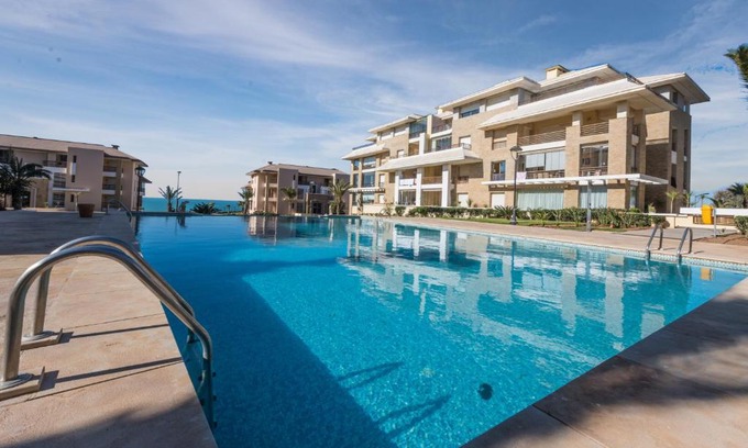 Plage des Nations Apartment | Oceanfront Residence de l'Océan: Guest Rated 9/10