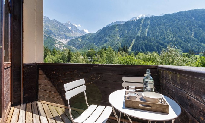 Argentiere Apartment | Guest Rated 10/10 - Résidence Grand Roc in Argentière