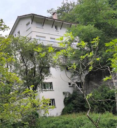 Les Bains de la Preste Apartment | Family-Friendly Stay at Résidence les Sources