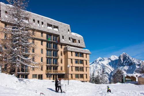 Montricher-Albanne Apartment | Relaxing Résidence Kocoon Les Karellis with Pool & Spa