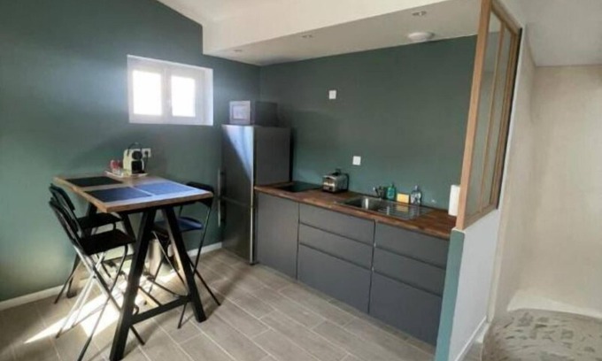 Bayeux Apartment | Discover Family-Friendly Comfort at Résidence la Chevalerie