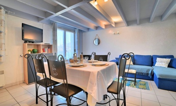 La Remigeasse House | Discover Résidence La Grande Baie with Oceanfront Bliss