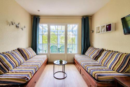 Argentat Apartment | Explore Résidence Les Belles Rives - Family-Friendly Retreat