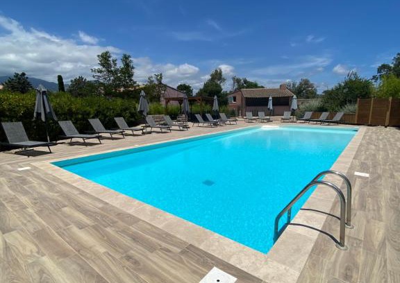 Porto-Vecchio Resort | Discover Résidence Les Cigales: Oceanfront Retreat Awaits