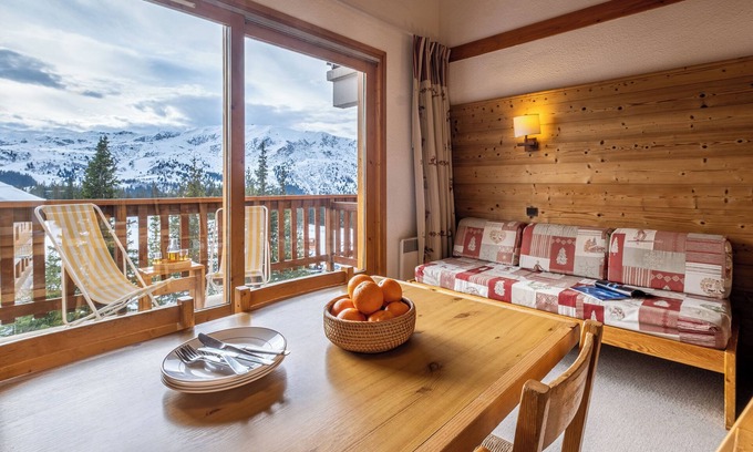 Meribel House | Family-Friendly Méribel Résidence Maeva Le Golf with Pool
