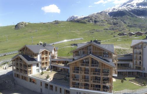 Bergers Resort | Explore Résidence Phoenix C with Private Pool & Family Fun