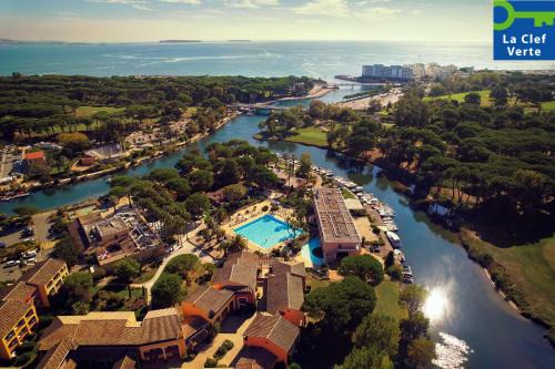 Mandelieu-La-Napoule Resort | Explore Résidence Pierre & Vacances: Oceanfront Bliss