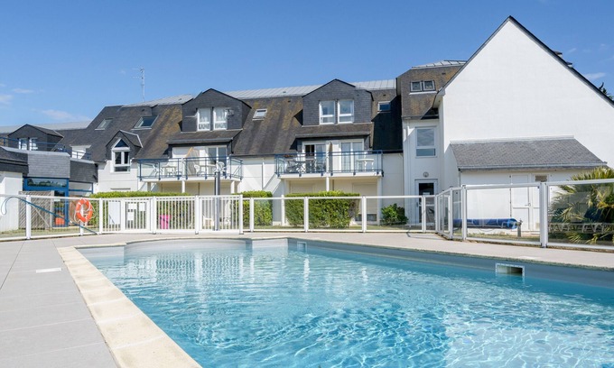 Ile-aux-Moines House | Discover Résidence Pierre et Vacances La Voile d’Or Oasis