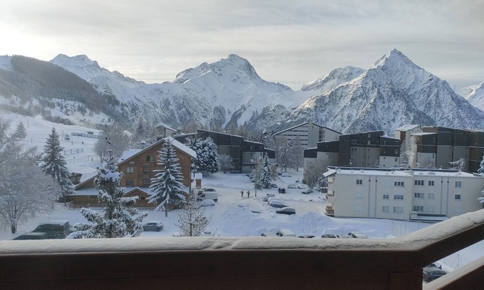 Les Deux Alpes Apartment | Discover Résidence Plein Sud: Ski In, Spa & Pet-Friendly