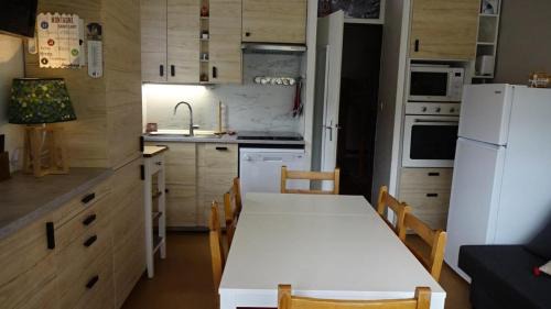 Vielle-Aure Apartment | Family-Friendly Résidence Pyrene - Ideal for 6 Guests