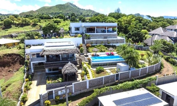 Ambondrona Villa | Discover Résidence Riziq Villa 1: Family-Friendly Retreat