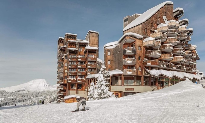 Avoriaz House | Pet-Friendly Résidence Saskia Falaise - Family-Friendly Retreat