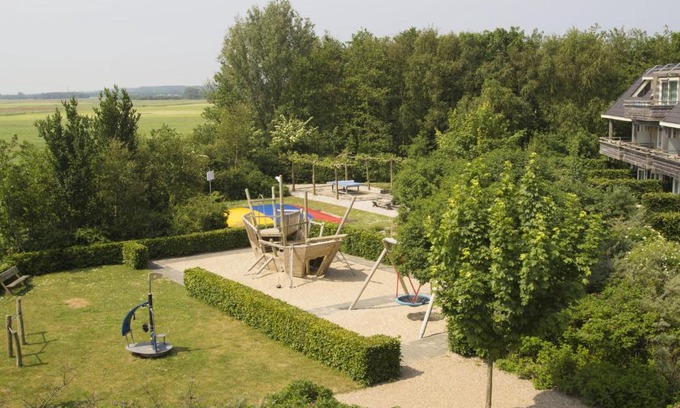 Midsland Apartment | Guest Rated: Résidence Terschelling 4 with Private Pool