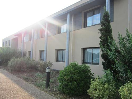 La Chevroliere Apartment | Experience Comfort at Résidence VILLA DES MARAIS, Rated 9/10